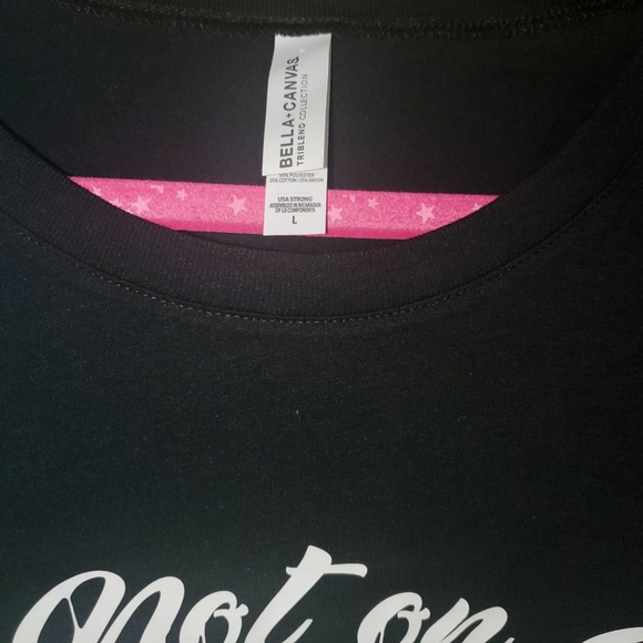 UNBRANDED GRAPHIC LADIES TEE - Picture 3 of 5